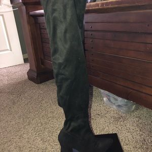 New thigh high boots(size8)